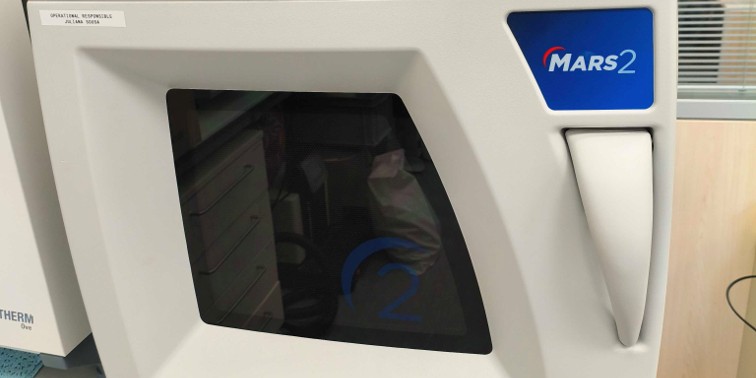 Microwave - MARS 6 - CEM